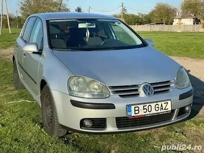 VW Golf V