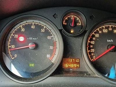 Culoarenegru Second-hand 2011 Opel Zafira Monovolum | 4.200 EUR