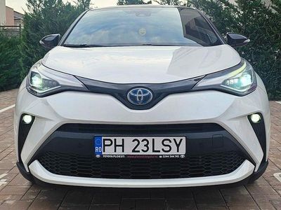 Culoarealb Second-hand 2020 Toyota C-HR SUV | 22.500 EUR (Puțin scump)