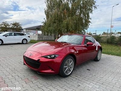 Culoarerosu Nouă 2025 Mazda MX5 Kazari Cabrio | 35.064 EUR