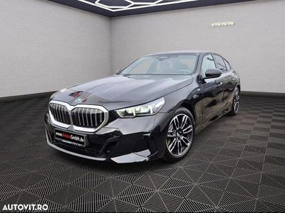 Culoarenegru Second-hand 2024 BMW 520 Comfort Edition Berlinǎ | 56.374 EUR (Scump)
