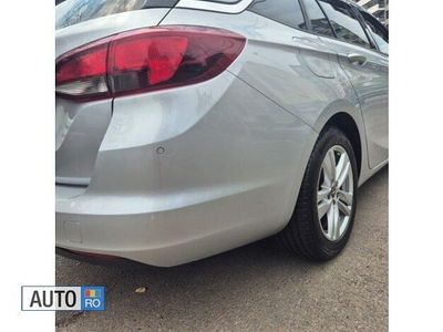Gri Utilizat 2017 Opel Astra Break | 8.000 EUR (Puțin scump)