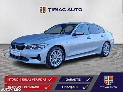 BMW 330e
