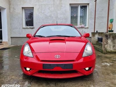 Culoarerosu Utilizat 2003 Toyota Celica Coupe | 3.900 EUR