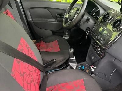 Utilizat 2019 Dacia Logan Berlinǎ | 4.750 EUR (Super Preț)