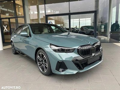 Second-hand BMW 520 Comfort Edition 197 CP (144 kW) 2025 Culoareverde Berlinǎ