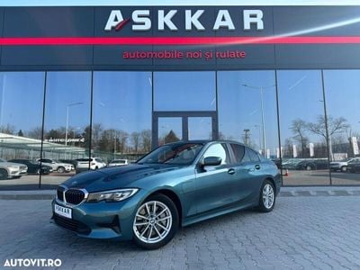 BMW 330e