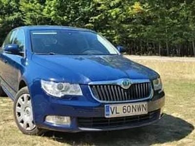 Utilizat 2010 Skoda Superb Berlinǎ | 4.900 EUR