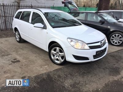 Second-hand Opel Astra 101 CP (74 kW) 2007 Alb Break