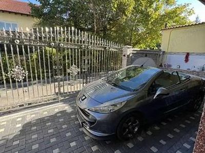Gri Utilizat 2008 Peugeot 207 CC Cabrio | 2.800 EUR