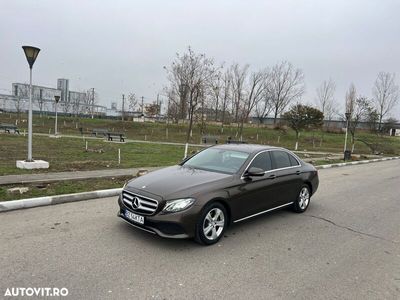 Mercedes E200