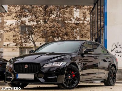 Second-hand Jaguar XF R-Sport 180 CP (132 kW) 2018 Culoarenegru Berlinǎ