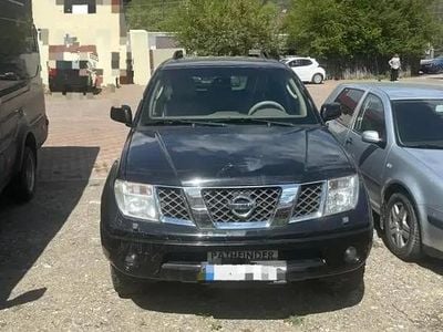 Second-hand Nissan Pathfinder 270 CP (198 kW) 2007 Negru SUV