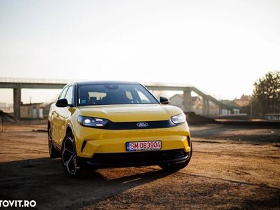 Galbeuriu Utilizat 2024 Ford Capri Premium | 45.496 EUR