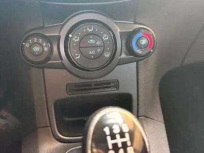 Second-hand Ford Fiesta 75 CP (55 kW) 2014 Hatchback