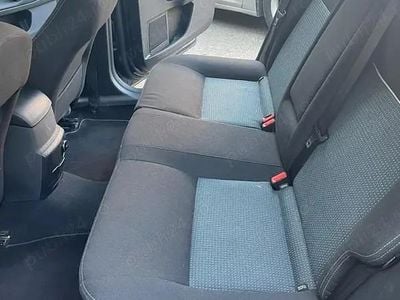 Second-hand Ford Mondeo 140 CP (102 kW) 2013 Albastru Berlinǎ