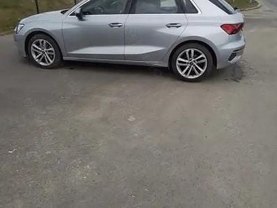 Second-hand Audi A3 Advanced 150 CP (110 kW) 2023 Argintiu Hatchback