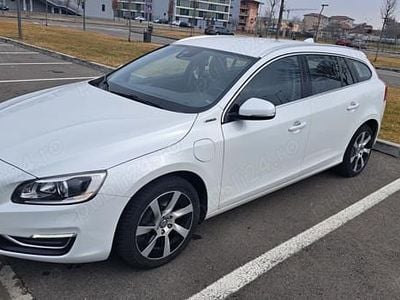 Alb Utilizat 2014 Volvo V60 Break | 9.700 EUR (Preț OK)