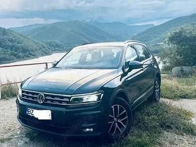 Gri Second-hand 2019 VW Tiguan SUV | 18.500 EUR (Preț bun)