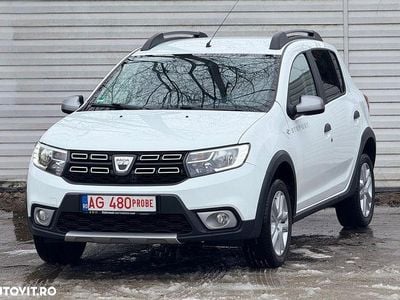 Second-hand Dacia Sandero Prestige 90 CP (66 kW) 2018 Culoarealb