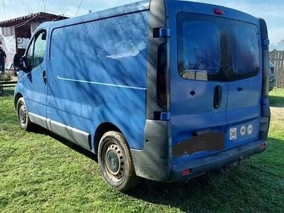 Second-hand Opel Vivaro 74 CP (54 kW) 2002 Monovolum