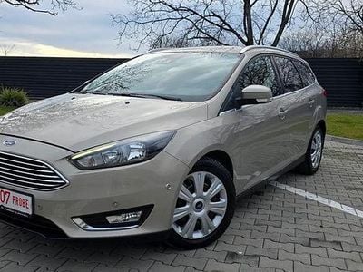 Culoarebej Utilizat 2015 Ford Focus Titanium Break | 5.499 EUR (Preț OK)