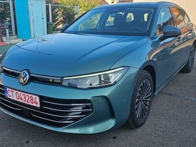 Verde Utilizat 2024 VW Passat Business Break | 36.905 EUR