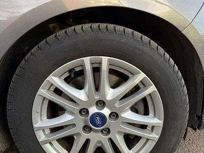 Culoaremaro Utilizat 2012 Ford Focus Titanium Break | 5.000 EUR (Preț OK)