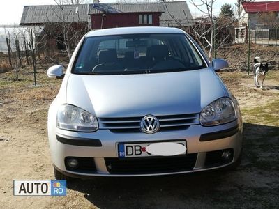 second-hand VW Golf V 