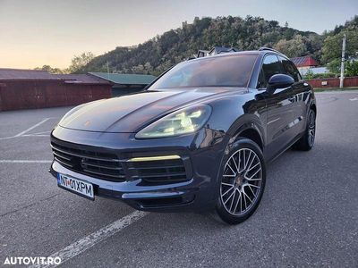 Albastru Utilizat 2019 Porsche Cayenne SUV | 46.900 EUR (Super Preț)