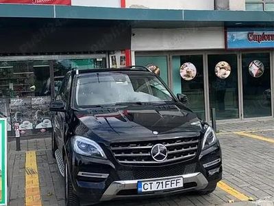 Second-hand Mercedes ML350 258 CP (189 kW) 2014 Negru SUV