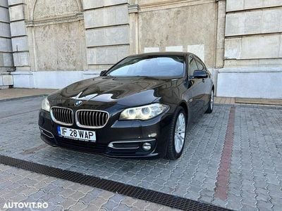 Second-hand BMW 520 Comfort Edition 190 CP (139 kW) 2016 Culoaremaro Berlinǎ