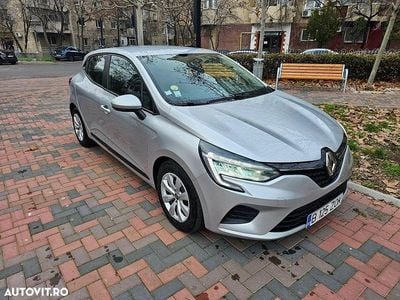 Culoarealb Utilizat 2020 Renault Clio V Business Hatchback | 9.250 EUR (Preț OK)