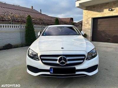Second-hand Mercedes E220 194 CP (142 kW) 2018 Culoarealb Berlinǎ