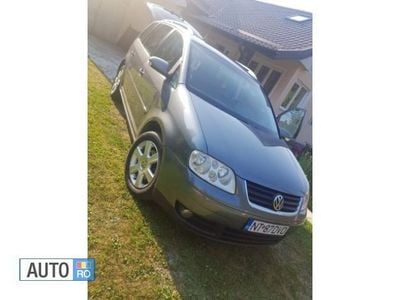 second-hand VW Touran 2.0