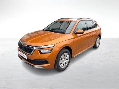 Portocaliu inchis metalic perleffect Utilizat 2023 Skoda Kamiq Style SUV | 21.900 EUR (Puțin scump)