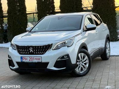 Second-hand Peugeot 3008 Business-Line 120 CP (88 kW) 2017 Culoarealb SUV