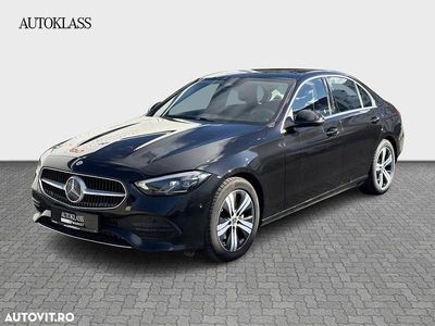 Second-hand Mercedes C180 170 CP (125 kW) 2025 Culoarenegru Berlinǎ