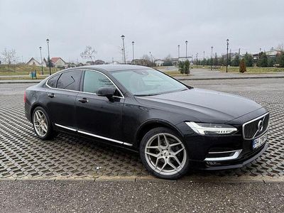 Second-hand Volvo S90 Inscription 150 CP (110 kW) 2017 Culoarenegru Berlinǎ