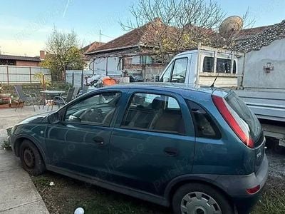 Albastru Utilizat 2002 Opel Corsa Hatchback | 1.200 EUR (Puțin scump)