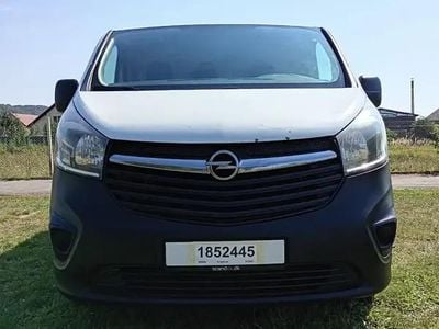 Second-hand Opel Vivaro 120 CP (88 kW) 2016 Alb Monovolum
