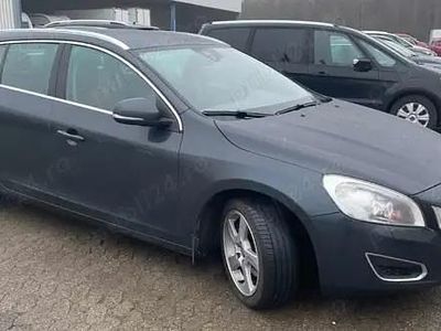 Utilizat 2011 Volvo V60 Break | 5.200 EUR