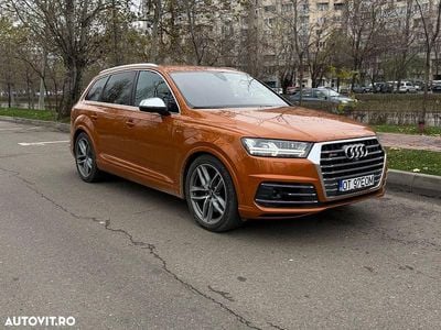 Second-hand Audi SQ7 S-line plus 435 CP (319 kW) 2017 Culoareportocaliu SUV