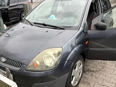 Second-hand 2008 Ford Fiesta Hatchback | 1.550 EUR (Preț OK)