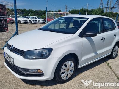 Second-hand VW Polo 75 CP (55 kW) 2017 Alb Berlinǎ