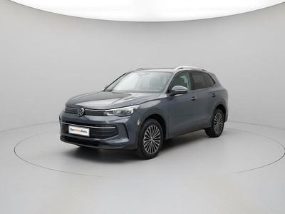 Second-hand VW Tiguan Advance 193 CP (141 kW) 2024 Gri mediu  normal SUV