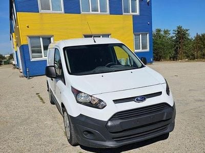 Second-hand Ford Transit Connect Trend 100 CP (73 kW) 2017 Culoarealb Monovolum