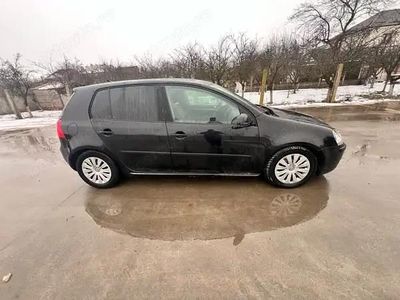 Second-hand 2007 VW Golf V Hatchback | 2.350 EUR (Preț OK)