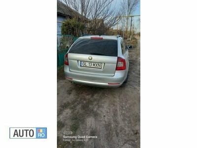 Gri Utilizat 2010 Skoda Octavia Break | 5.500 EUR (Scump)