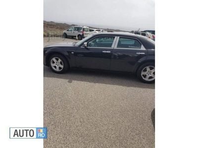 Second-hand Chrysler 300C 218 CP (160 kW) 2008 Negru Berlinǎ